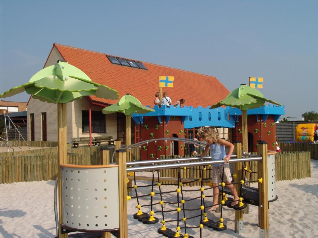 Park Kerlinga Hotel Bredene Exterior foto
